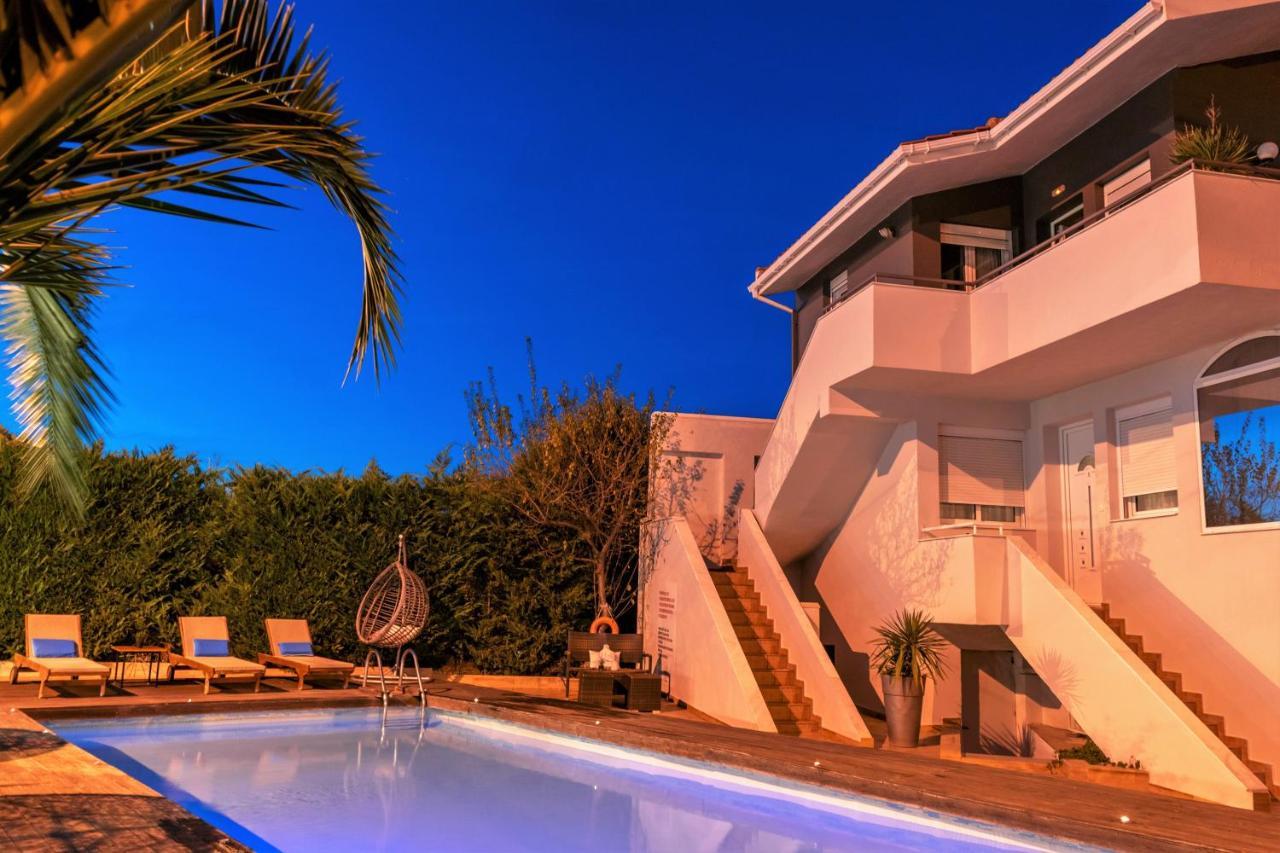Kapahi Seaview Hotel Apartments Potos Exterior foto